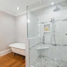 5 Reasons to Install Frameless Shower Doors in Your Bathroom