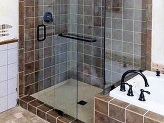 Experienced Dallas Shower Glass & Shower Door Professionals Trust The Team at Shower Doors of Dallas